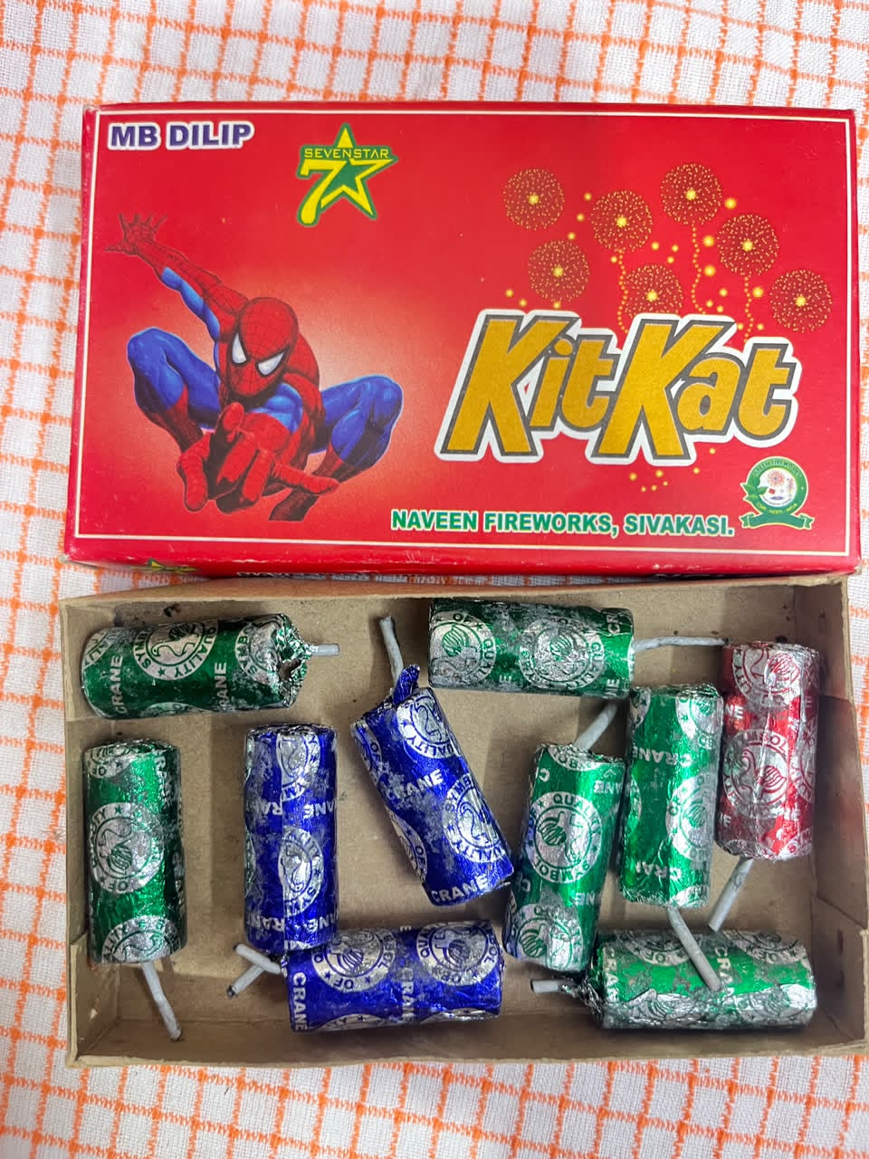 KIT KAT 